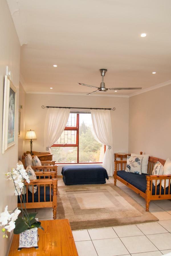 Jenny'S Guest House Grahamstown Eksteriør billede